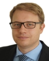 Prof. Dr. Florian Piegsa